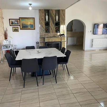 Ocean Stones 1km From Main Coral Bay