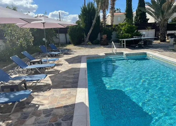 Ocean Stones 1km From Main Coral Bay Villa