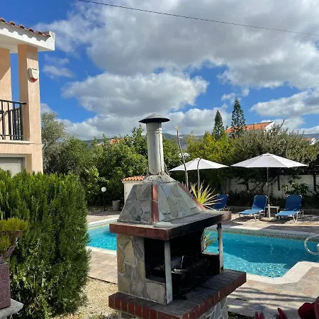 Ocean Stones 1km From Main Coral Bay Peyia