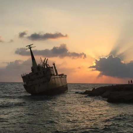 Ocean Stones 1km From Main Coral Bay *