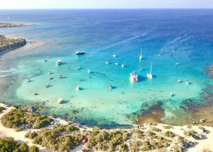 Ocean Stones 1km From Main Coral Bay