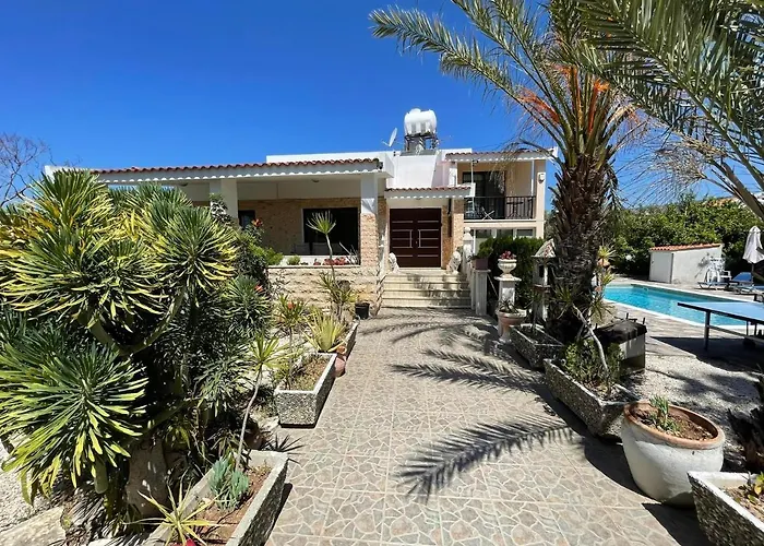 Ocean Stones 1km From Main Coral Bay