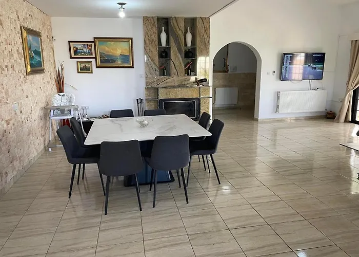 Ocean Stones 1km From Main Coral Bay